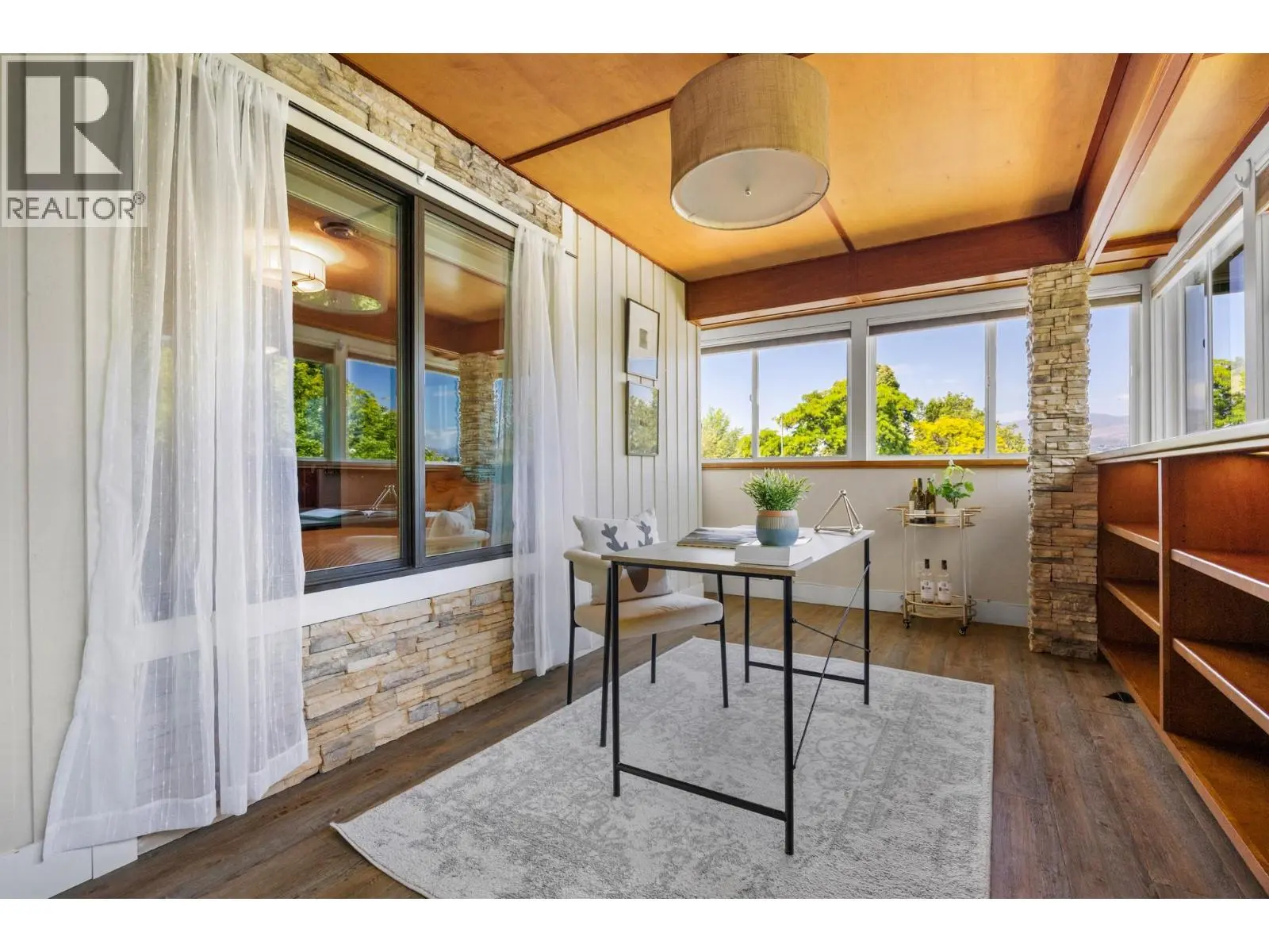 1870 Parkinson Way Unit# 201. Kelowna, British Columbia