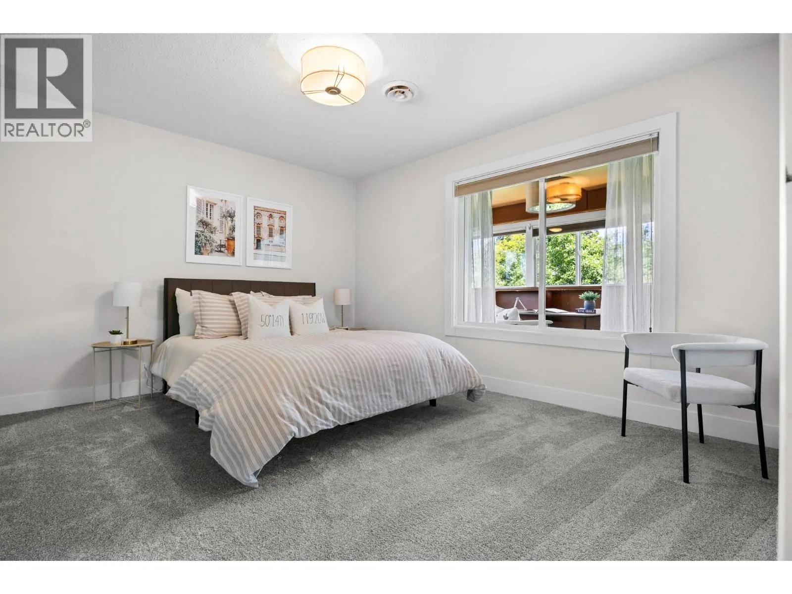 1870 Parkinson Way Unit# 201. Kelowna, British Columbia