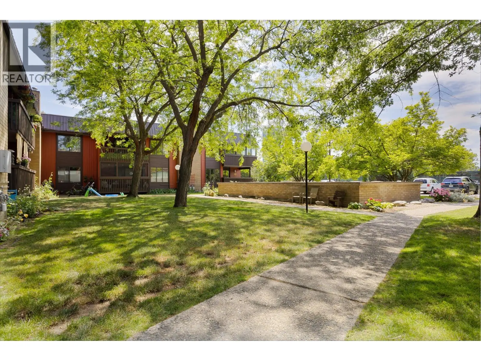 1870 Parkinson Way Unit# 201. Kelowna, British Columbia