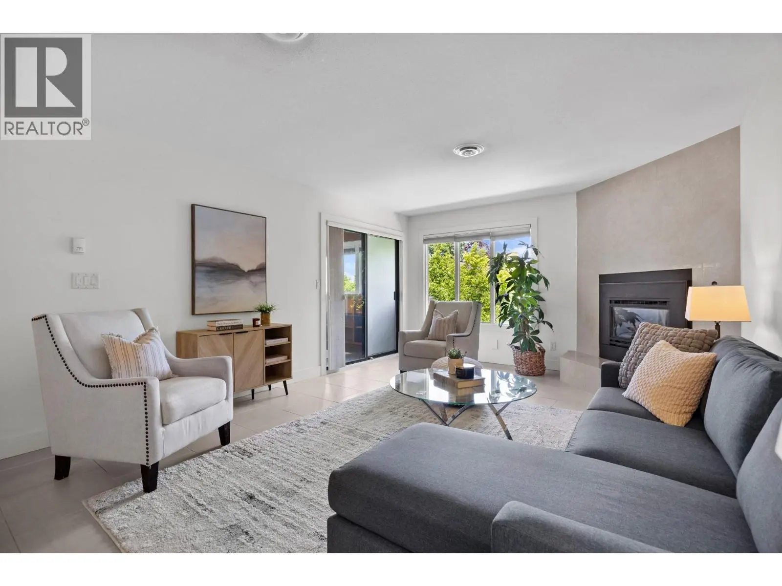 1870 Parkinson Way Unit# 201. Kelowna, British Columbia
