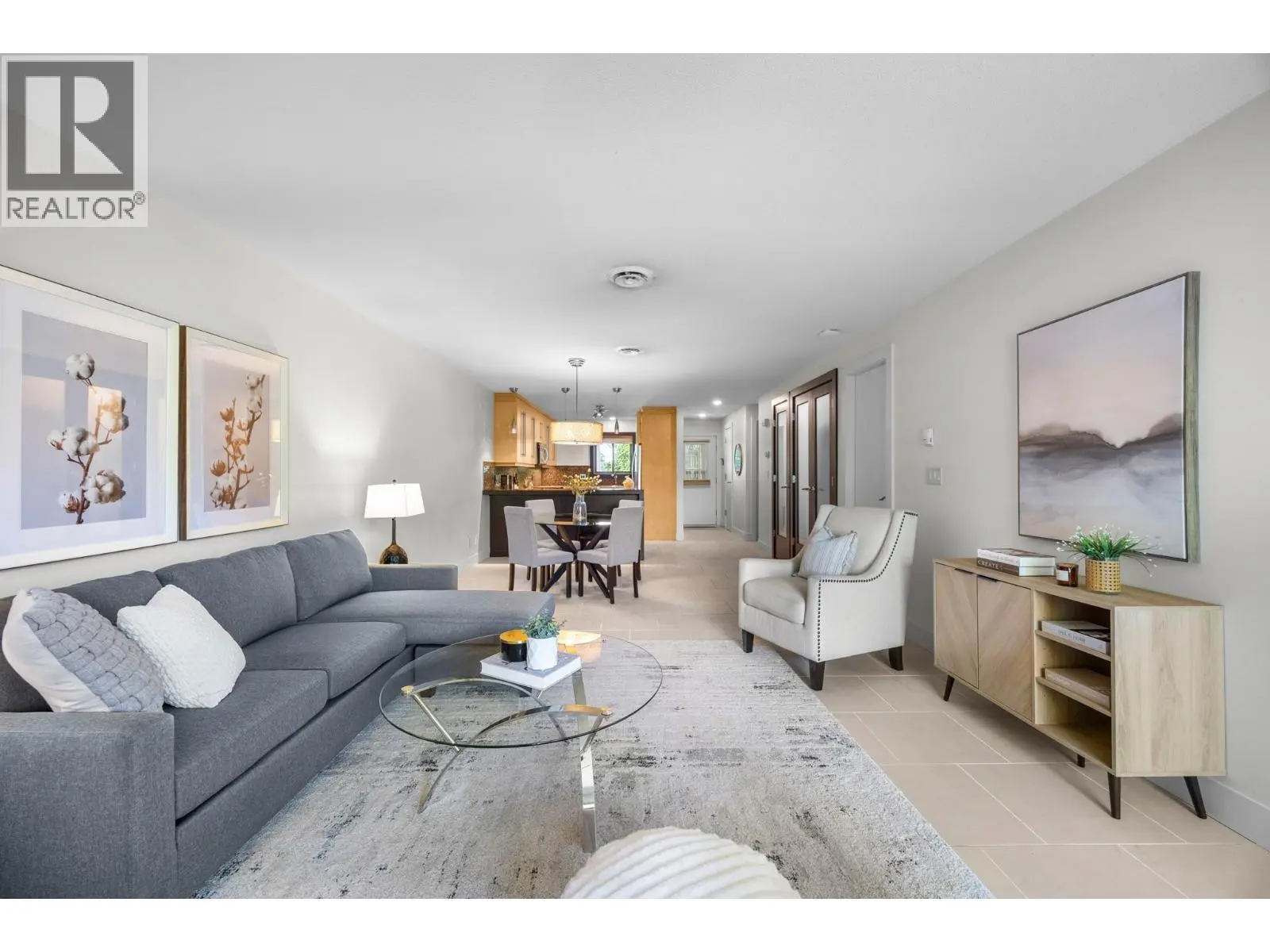 1870 Parkinson Way Unit# 201. Kelowna, British Columbia
