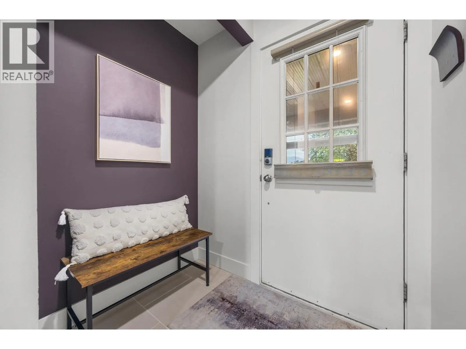 1870 Parkinson Way Unit# 201. Kelowna, British Columbia