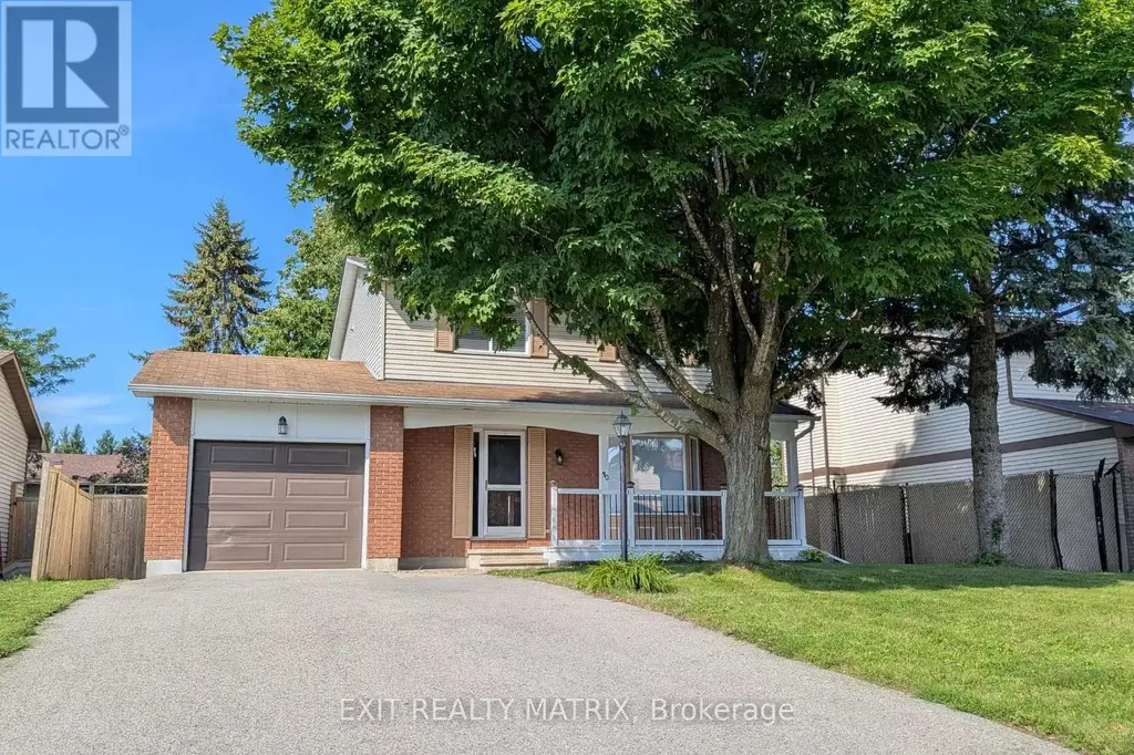 30 Bartley Crescent, Ottawa