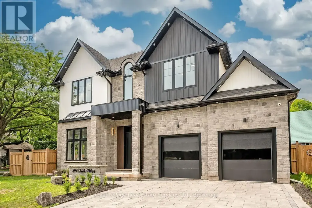 296 Tuck Drive, Burlington (Shoreacres)