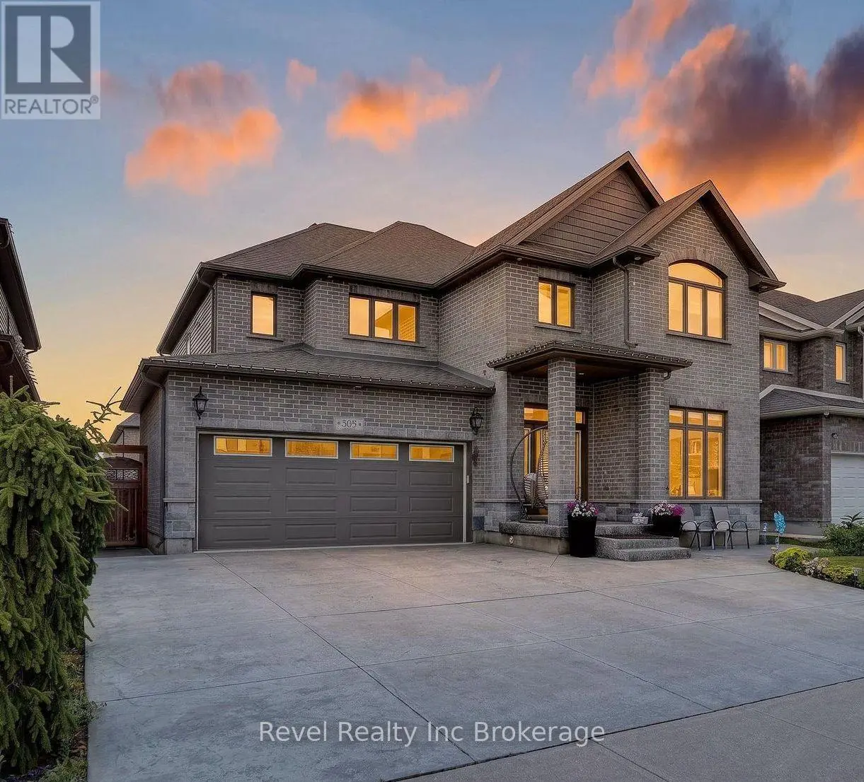 805 Halifax Road, Woodstock (Woodstock - North)