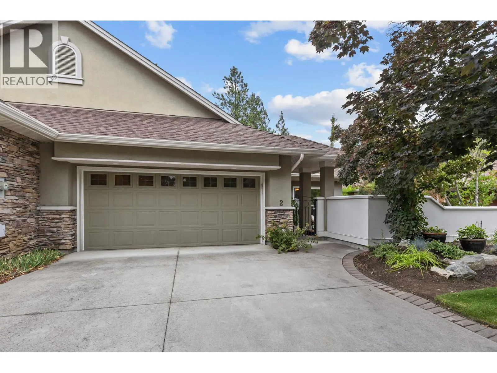 Photo of Listing #10393190