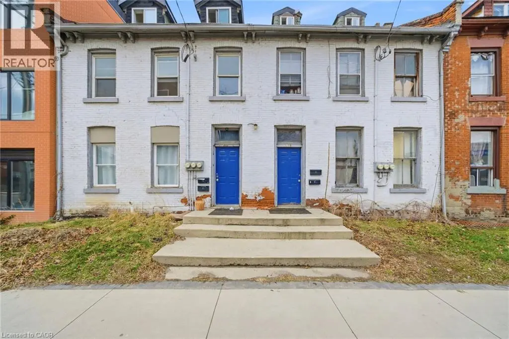 133-135 Wellington Street N, Hamilton