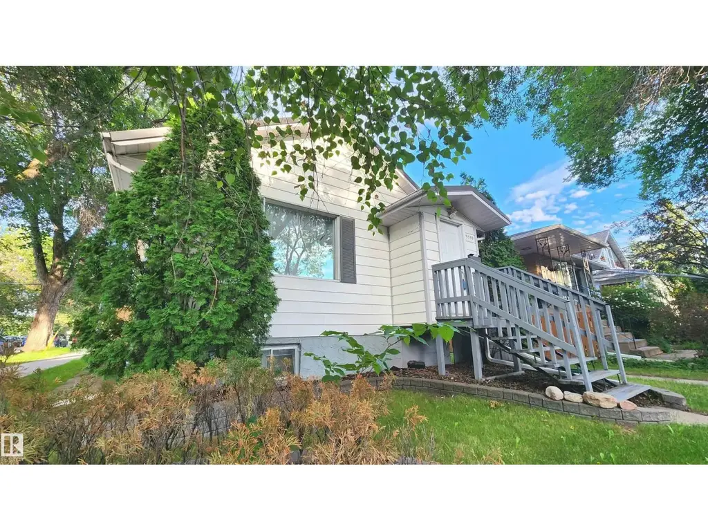 9359 92 St Nw, Edmonton