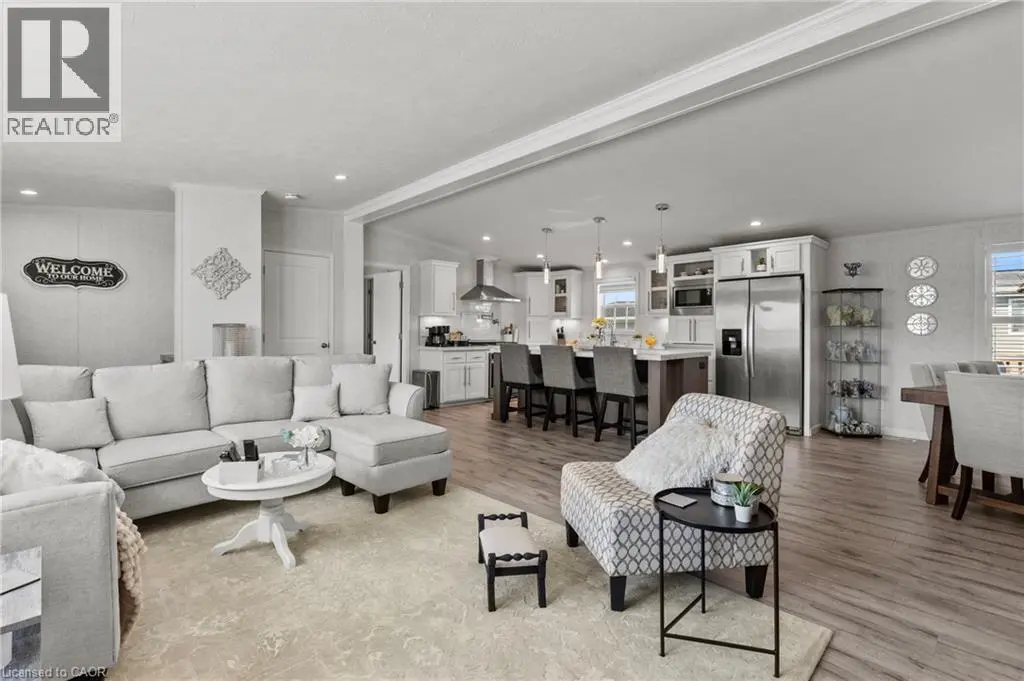 13 Hickory Hollow, Nanticoke