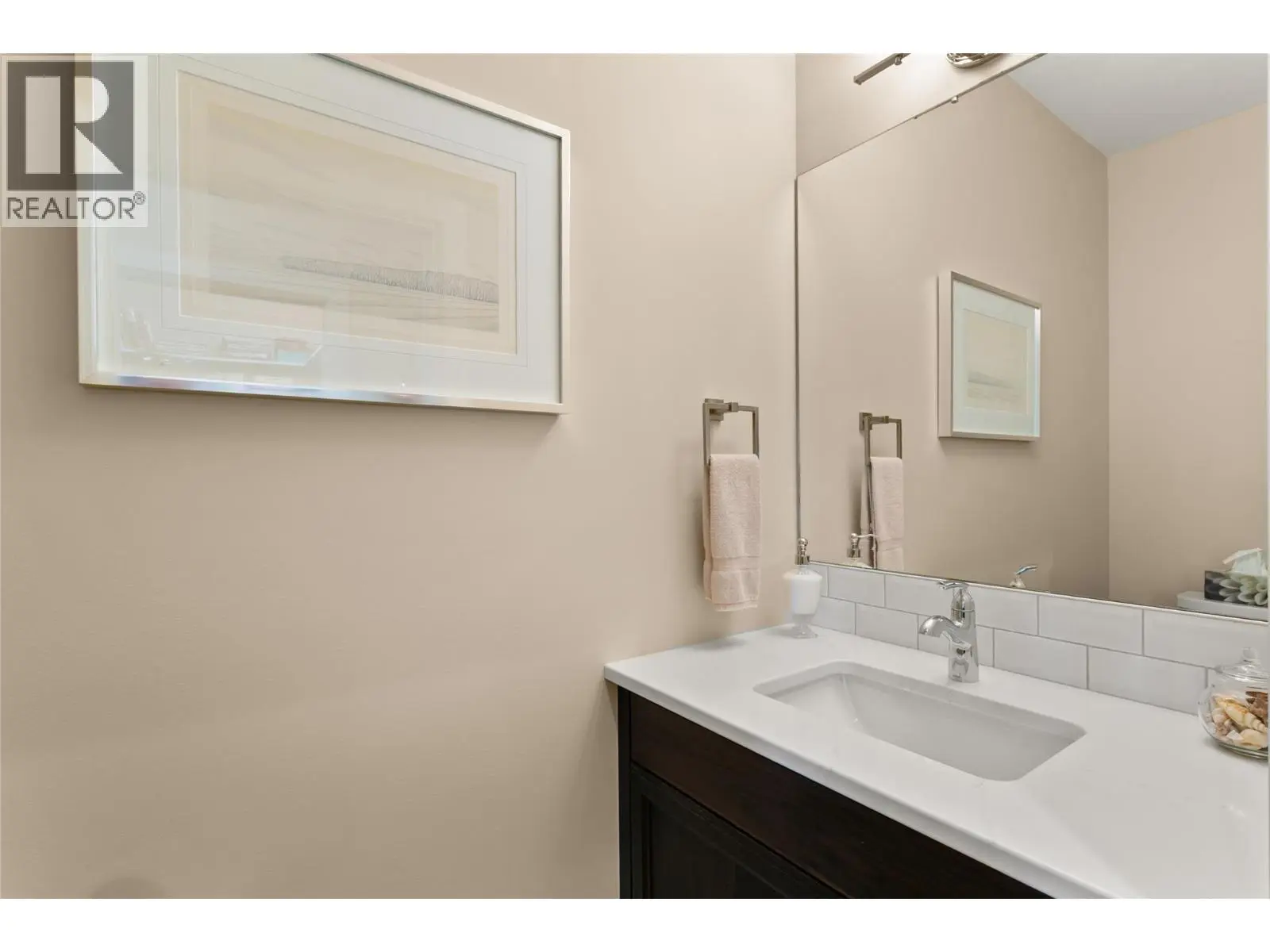 165 Summer Wood Drive. Kelowna, British Columbia