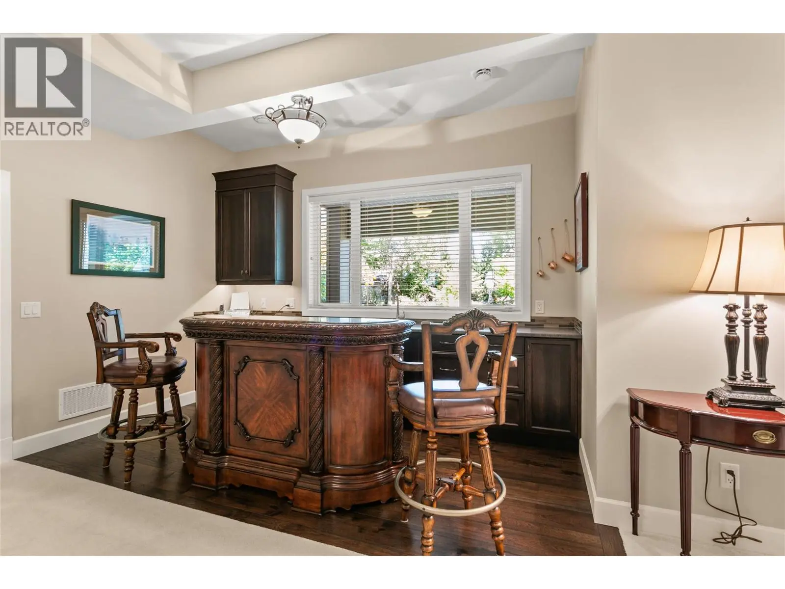 165 Summer Wood Drive. Kelowna, British Columbia