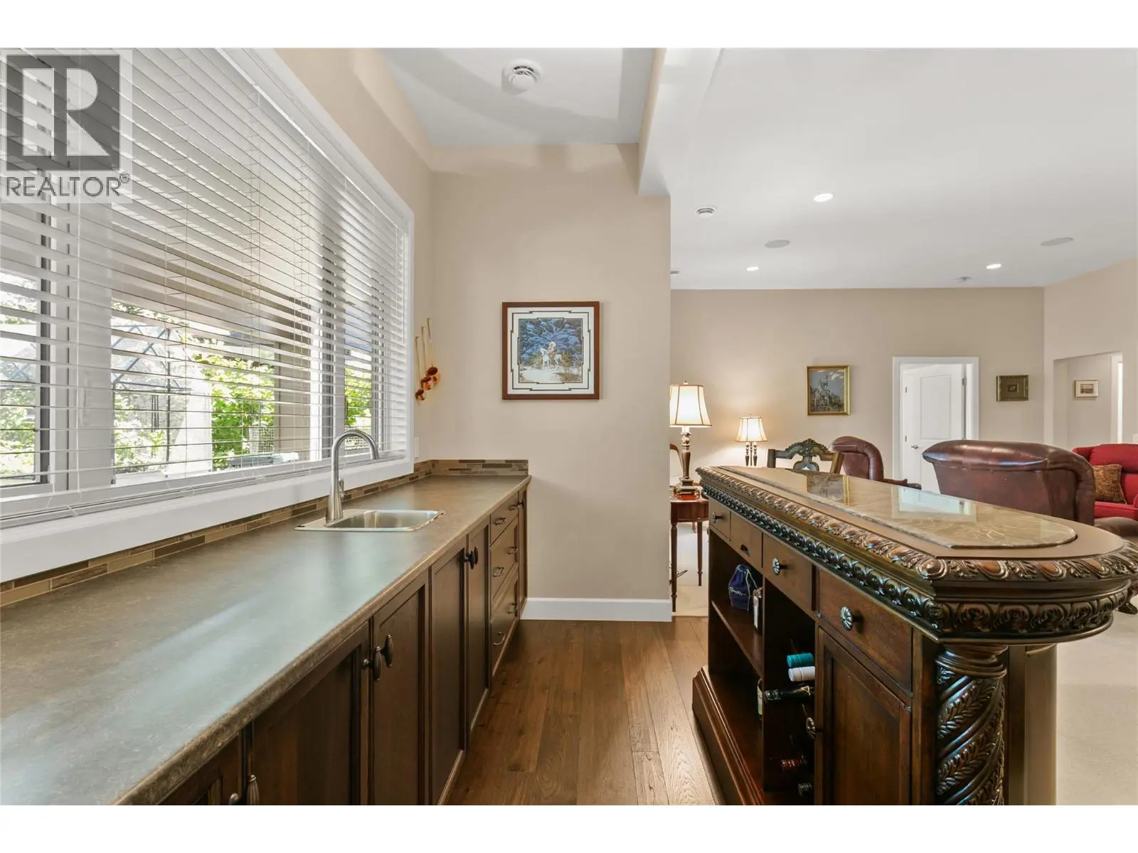 165 Summer Wood Drive. Kelowna, British Columbia