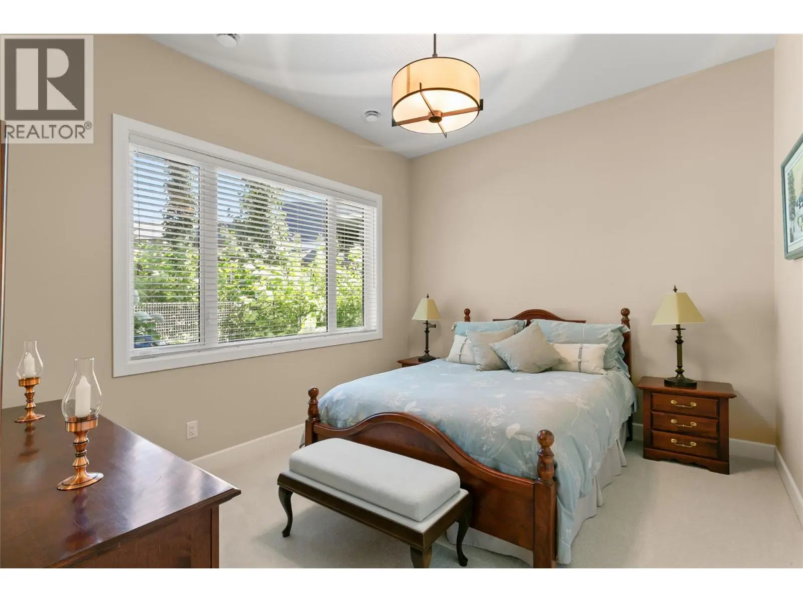 165 Summer Wood Drive. Kelowna, British Columbia