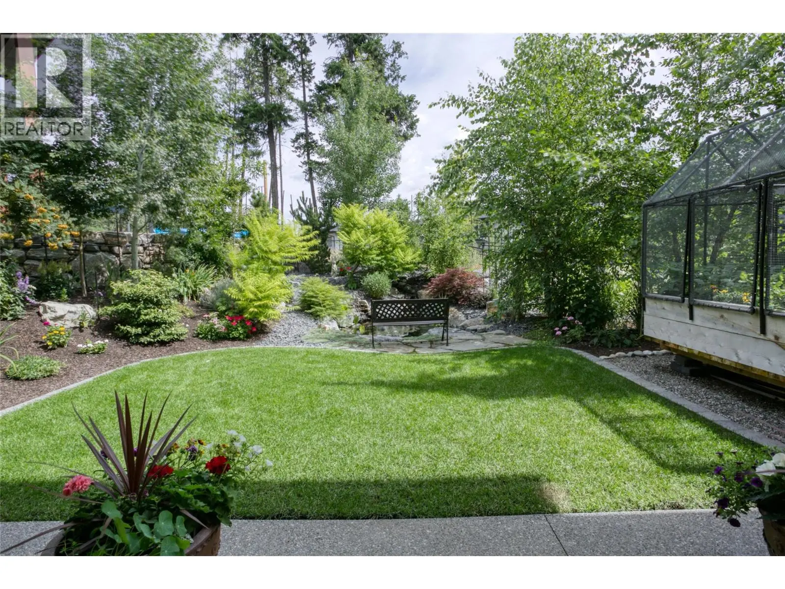 165 Summer Wood Drive. Kelowna, British Columbia