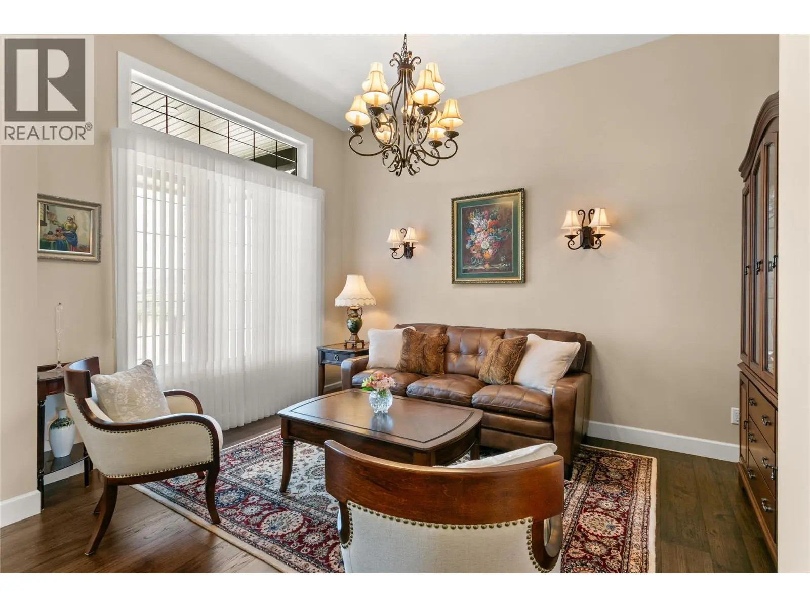 165 Summer Wood Drive. Kelowna, British Columbia