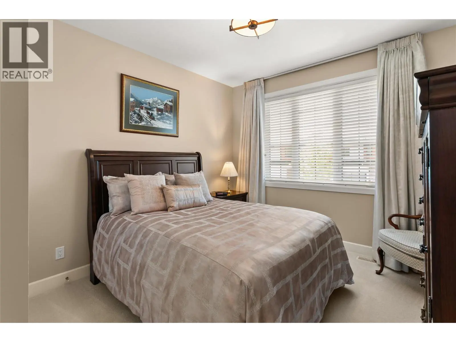 165 Summer Wood Drive. Kelowna, British Columbia