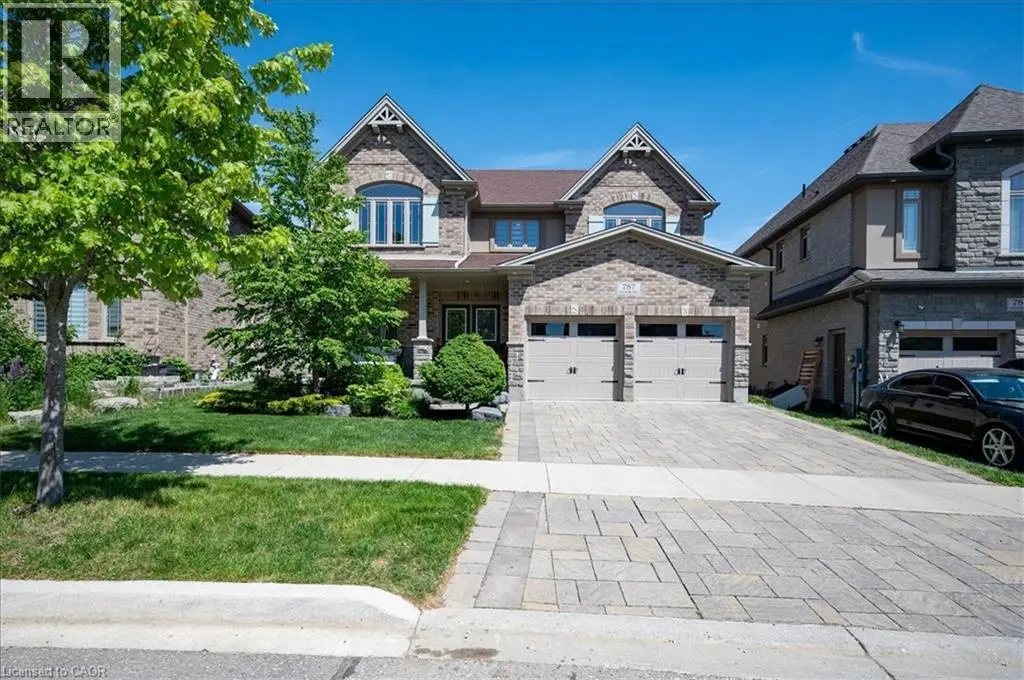 787 Snowberry Court, Waterloo