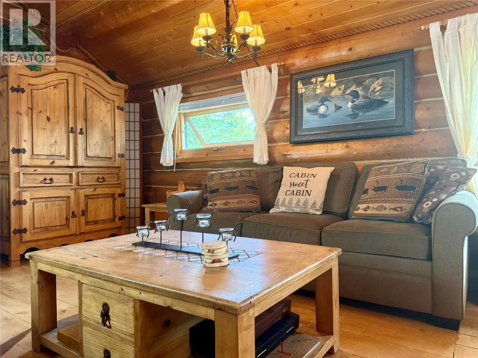Cabin 4 Hatheume Lake Road. Peachland, British Columbia