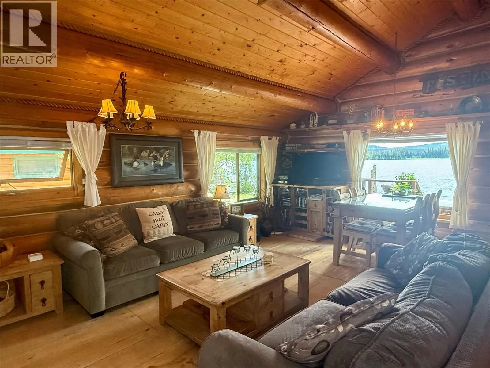 Cabin 4 Hatheume Lake Road. Peachland, British Columbia