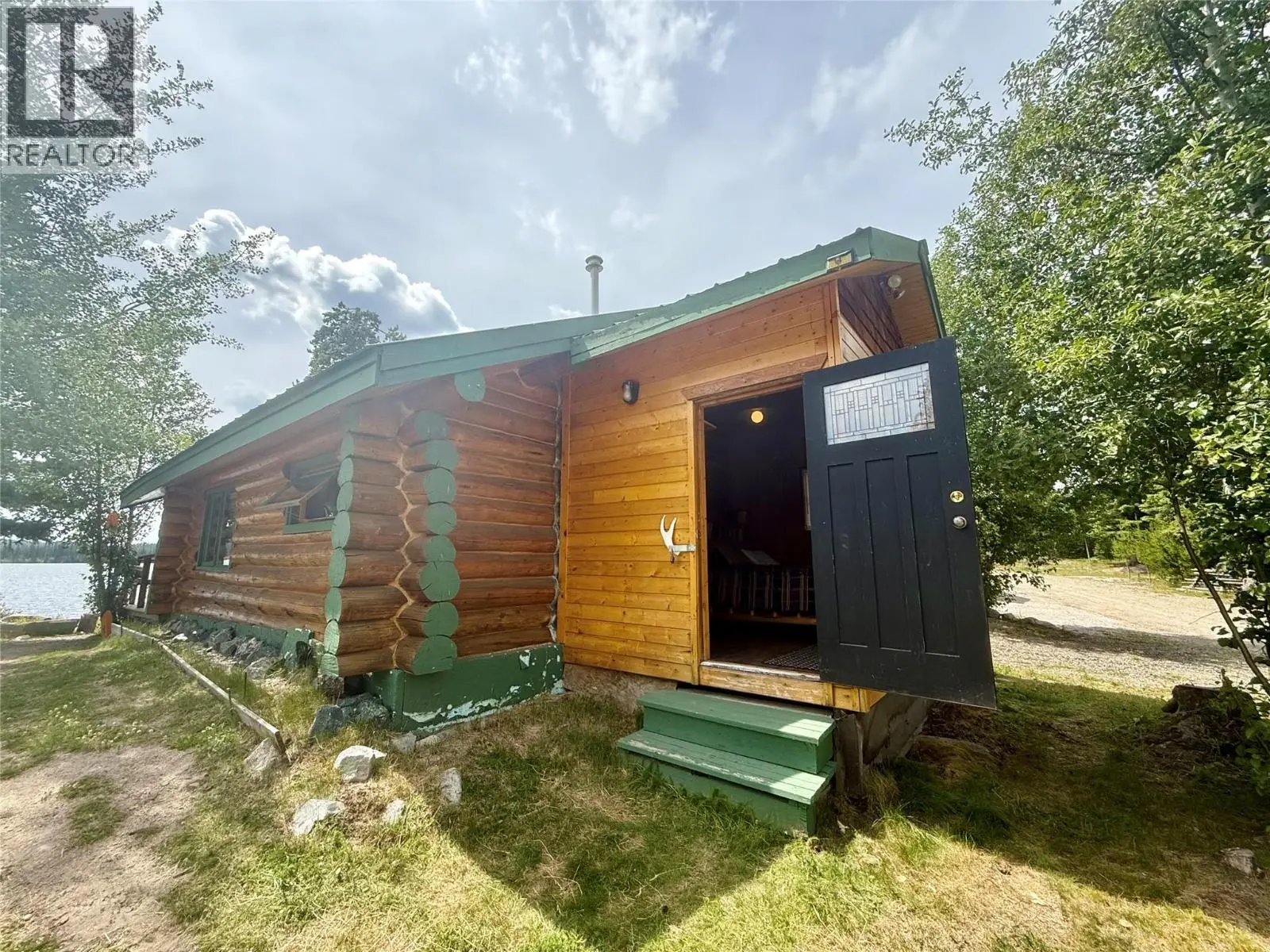 Cabin 4 Hatheume Lake Road. Peachland, British Columbia