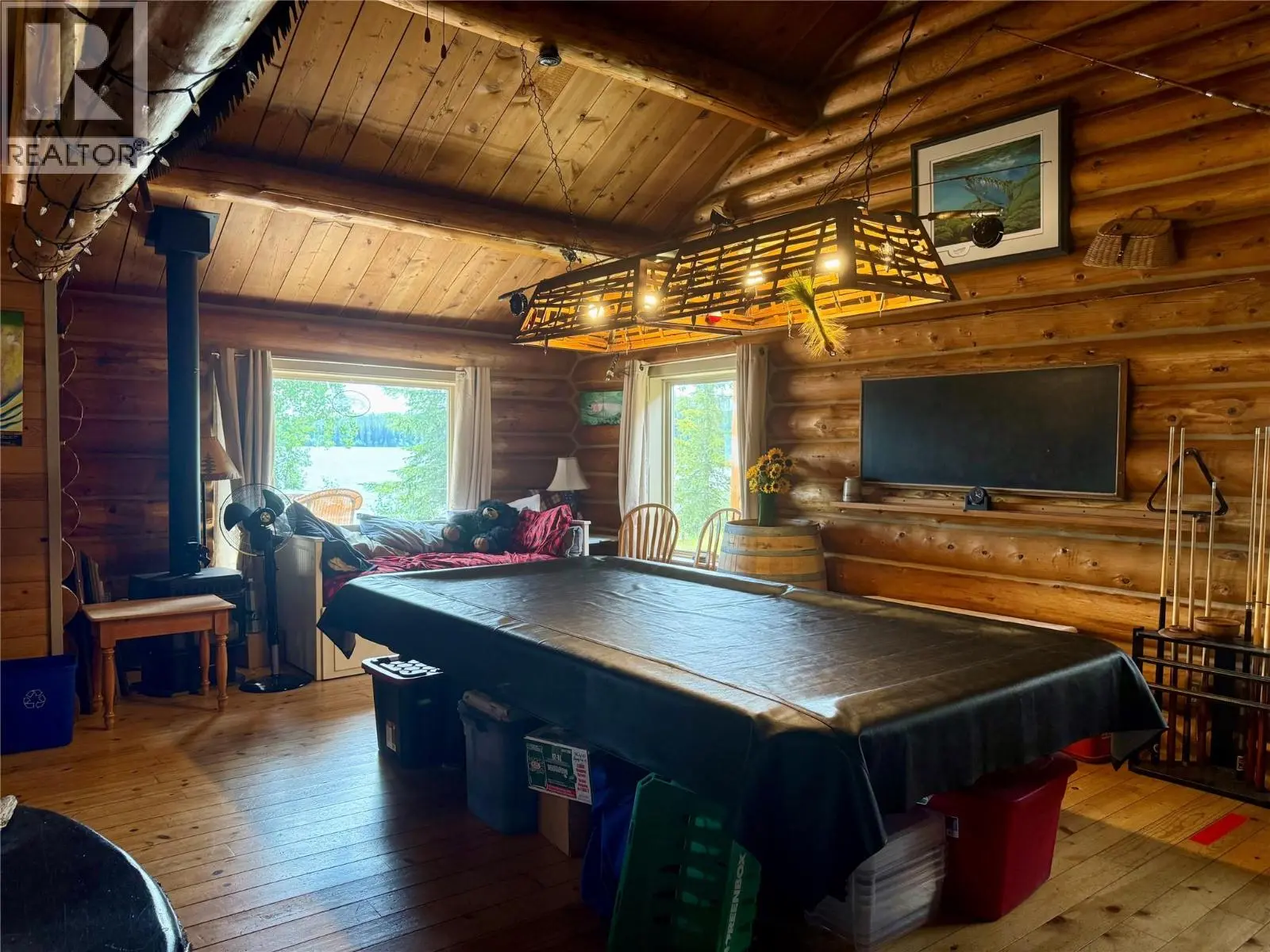 Cabin 4 Hatheume Lake Road. Peachland, British Columbia