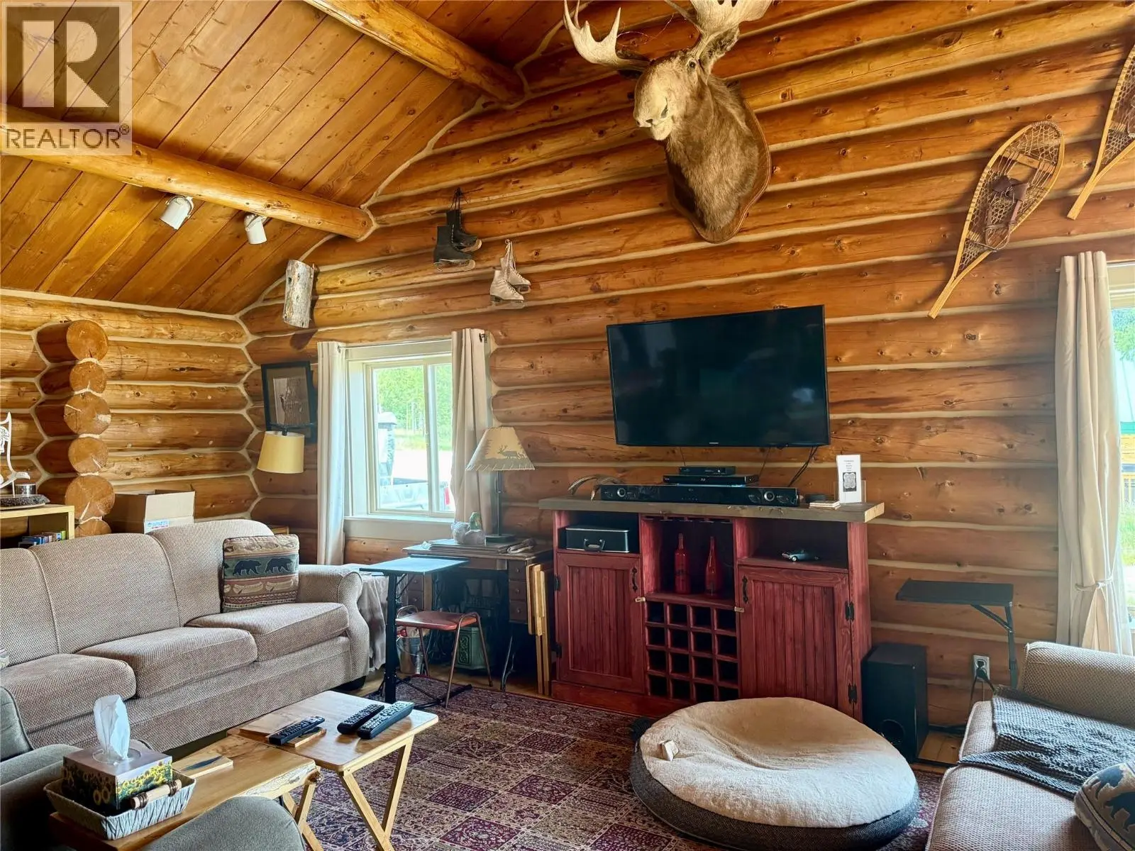 Cabin 4 Hatheume Lake Road. Peachland, British Columbia