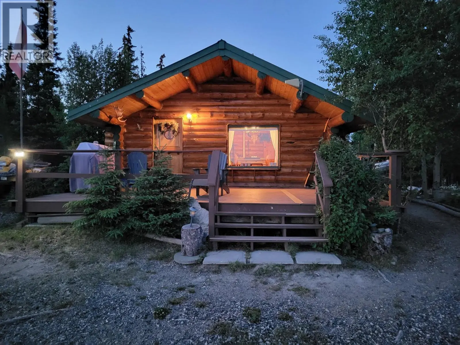 Cabin 4 Hatheume Lake Road. Peachland, British Columbia