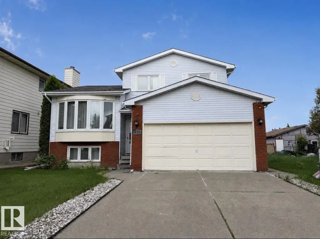 8507 152b Av Nw, Edmonton