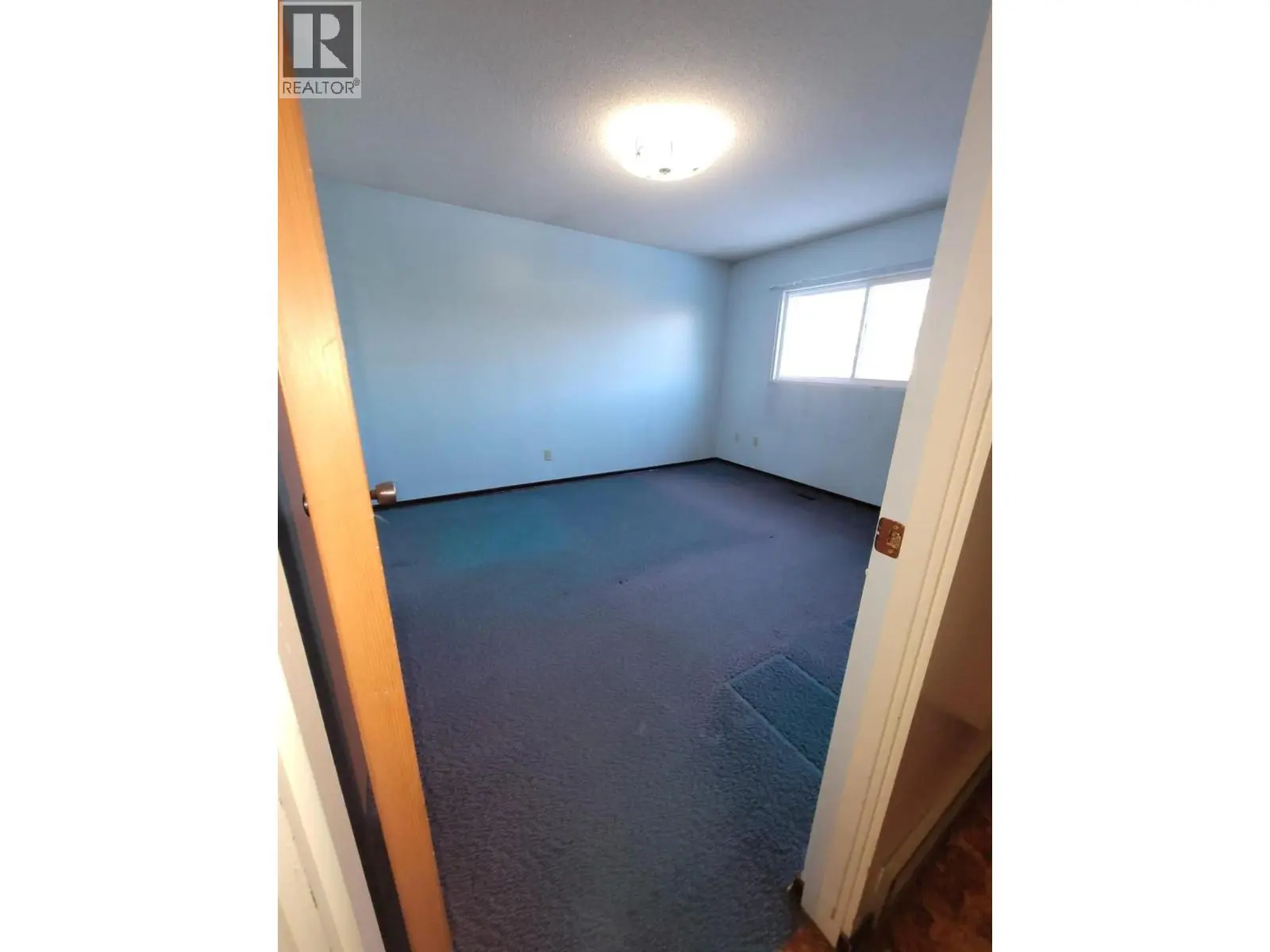 760 Cadder Avenue. Kelowna, British Columbia