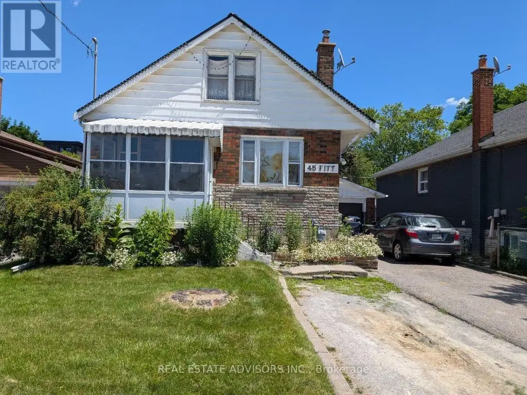 45 Pitt Avenue, Toronto (Clairlea-Birchmount)