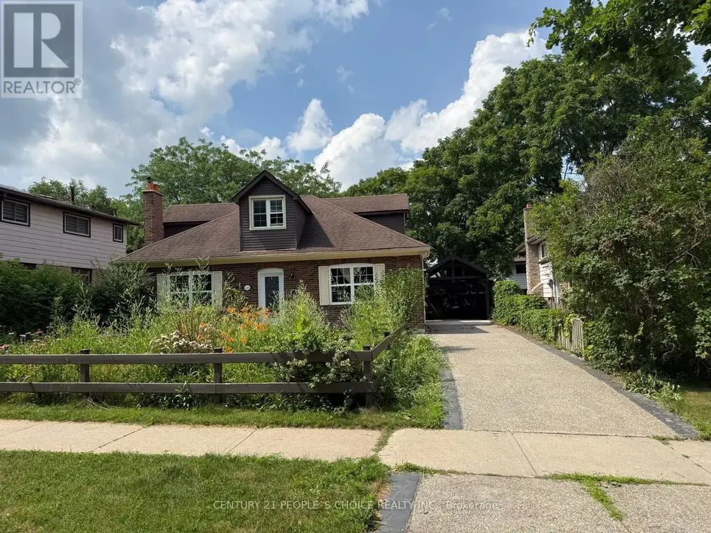 1226 Oxford Avenue, Oakville (CP College Park)