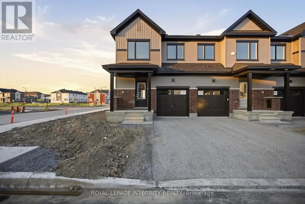 735 Haflinger Row, Ottawa