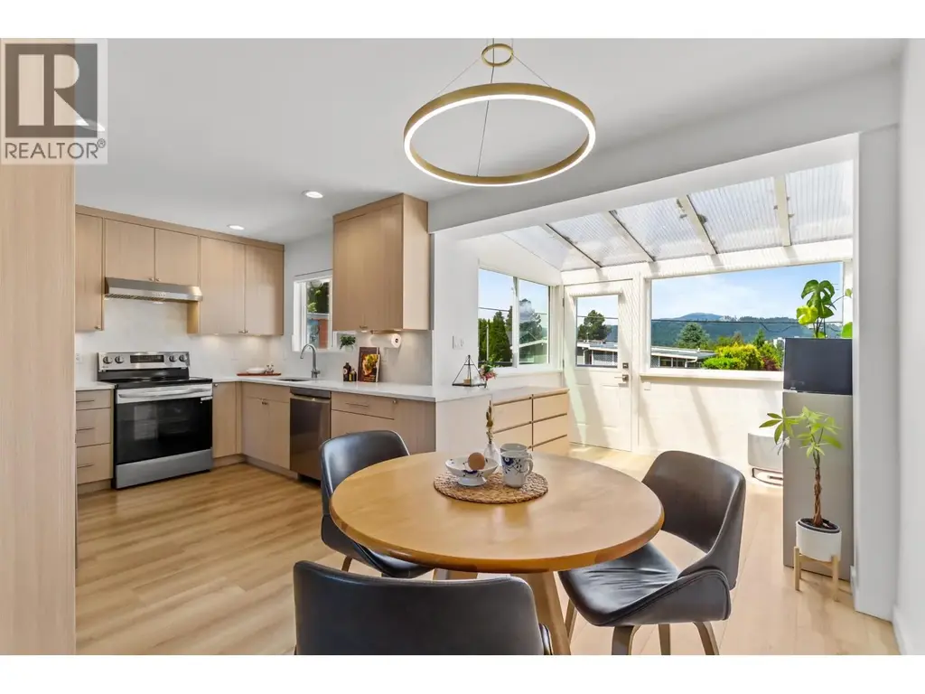 9175 Holmes Street, Burnaby