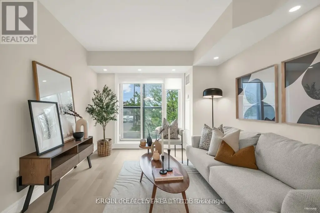 229 - 701 Sheppard Avenue W, Toronto (Clanton Park)
