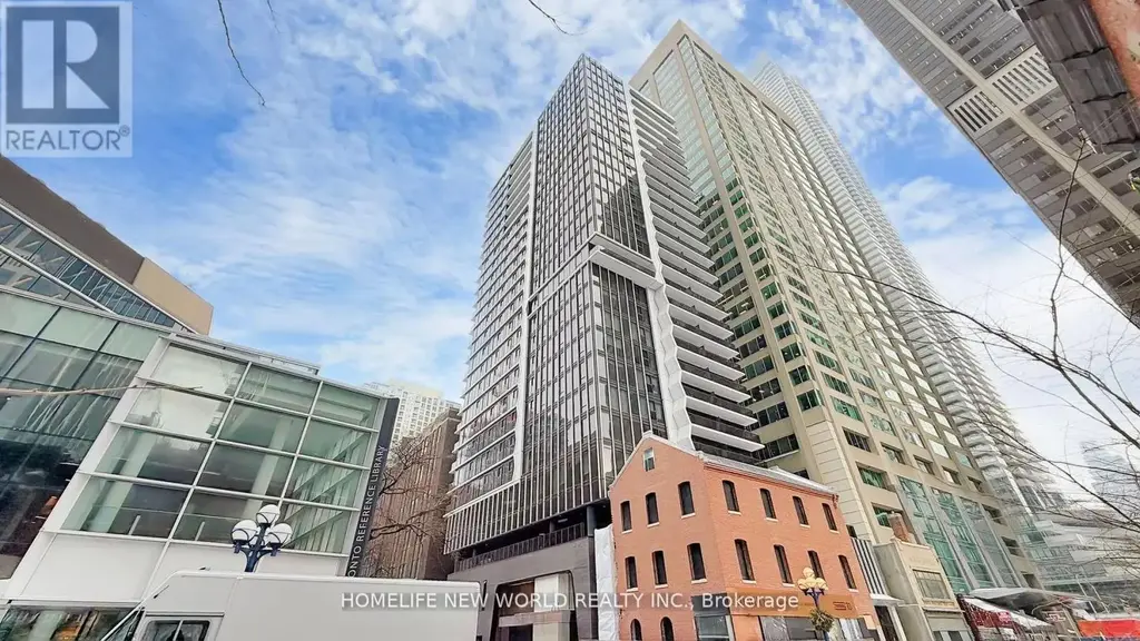 1908 - 771 Yonge Street, Toronto (Rosedale-Moore Park)