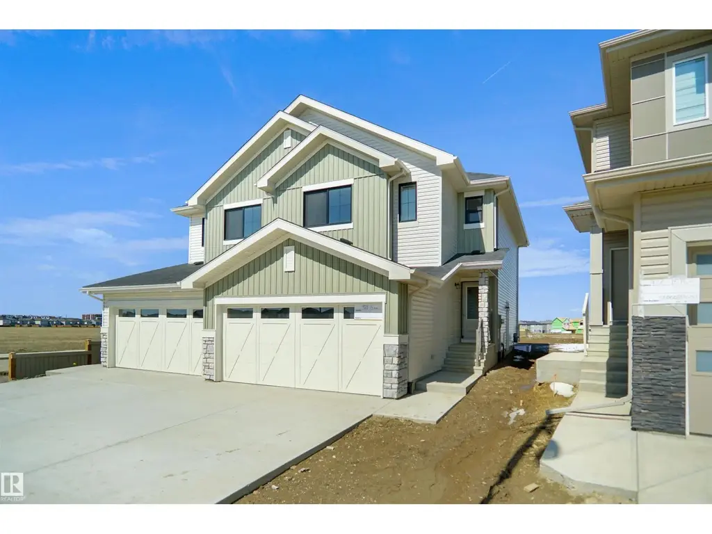 4385 Clayton Wy Sw, Edmonton
