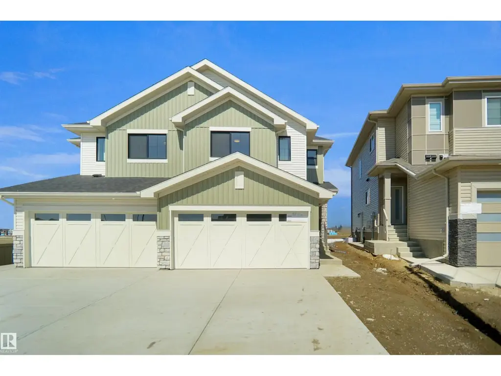 4383 Clayton Wy Sw, Edmonton