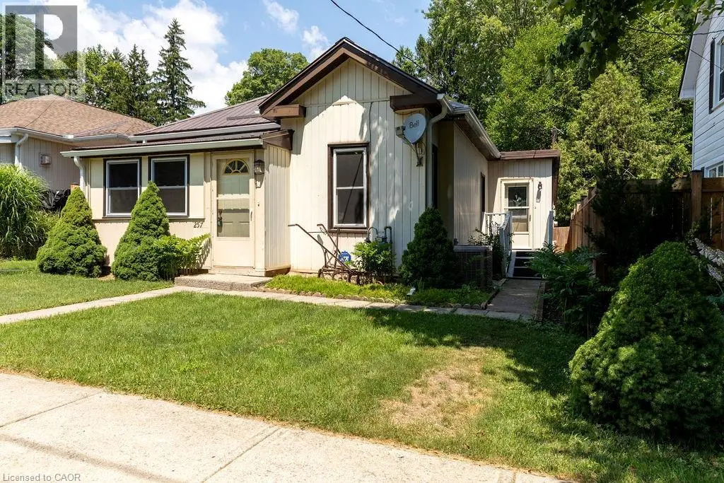 257 Union Street, Simcoe