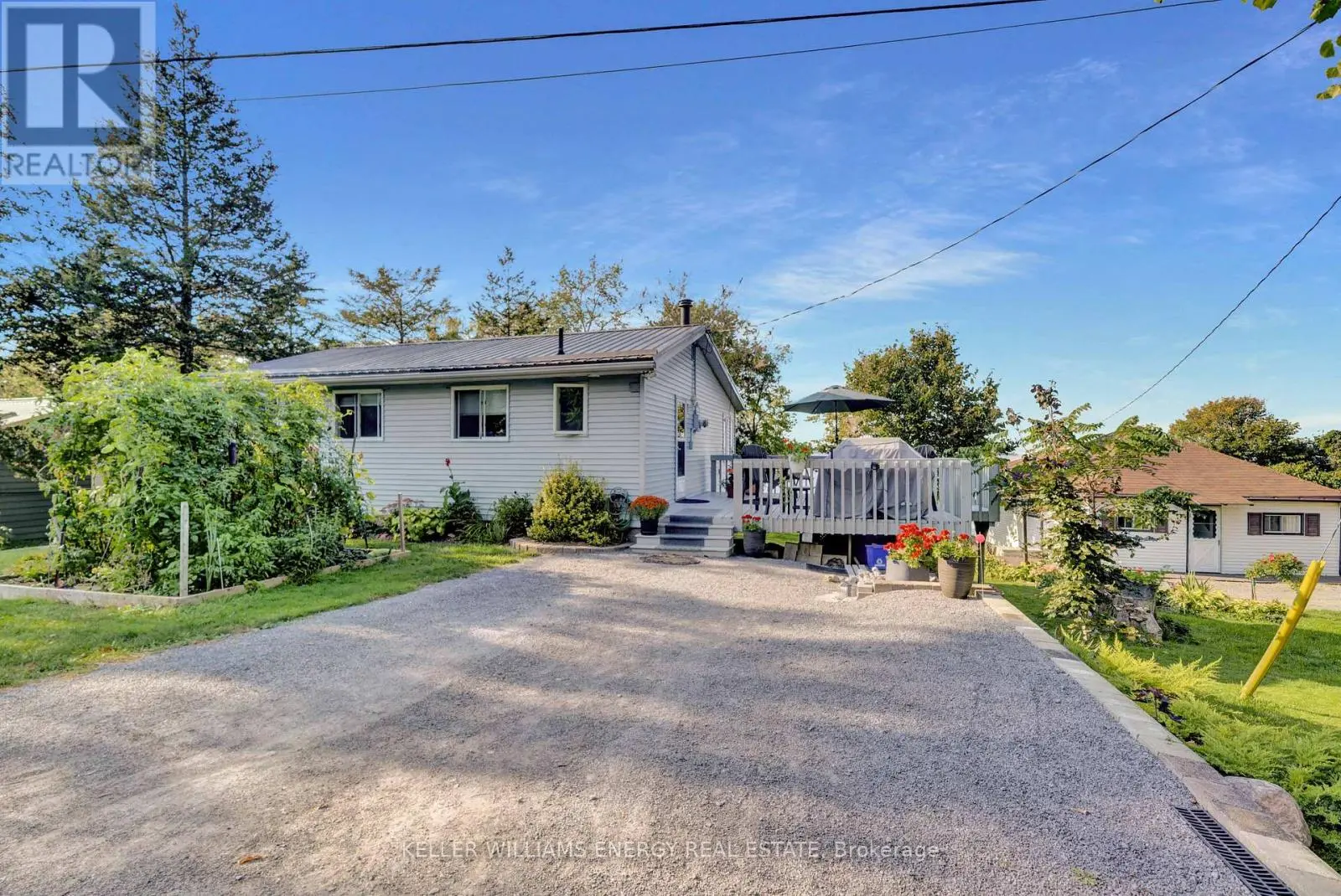 102 Bishop Lane, Prince Edward County (Sophiasburg Ward)