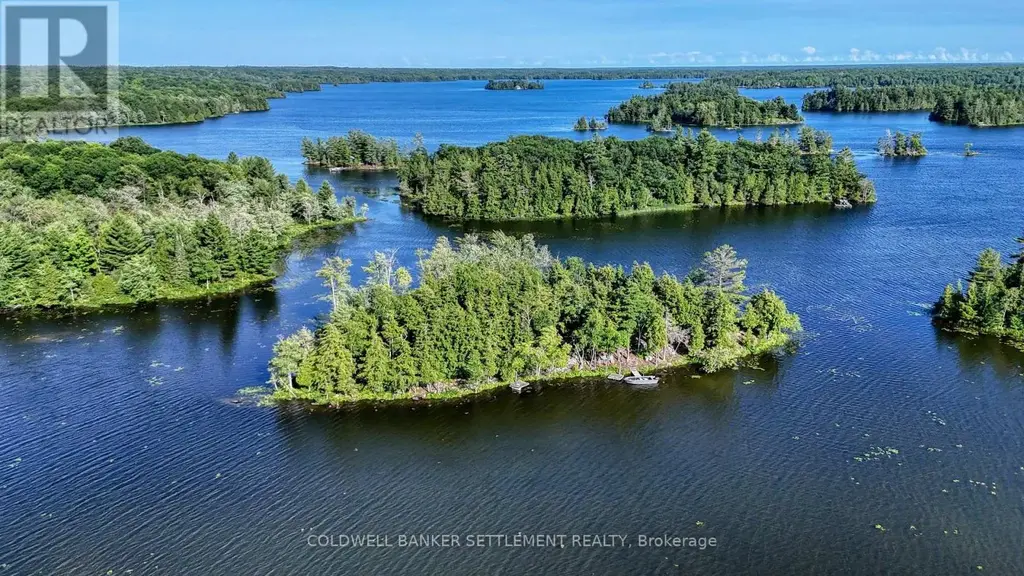 635 Island L Island, Frontenac (Frontenac Centre)
