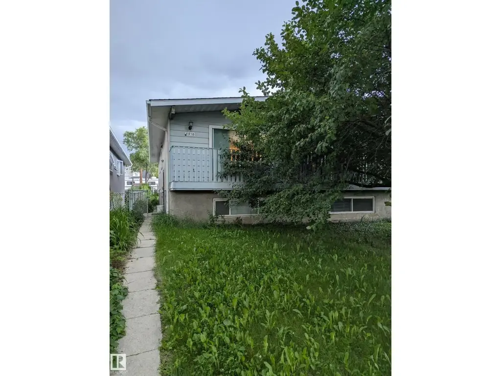 8916 83 Av Nw, Edmonton