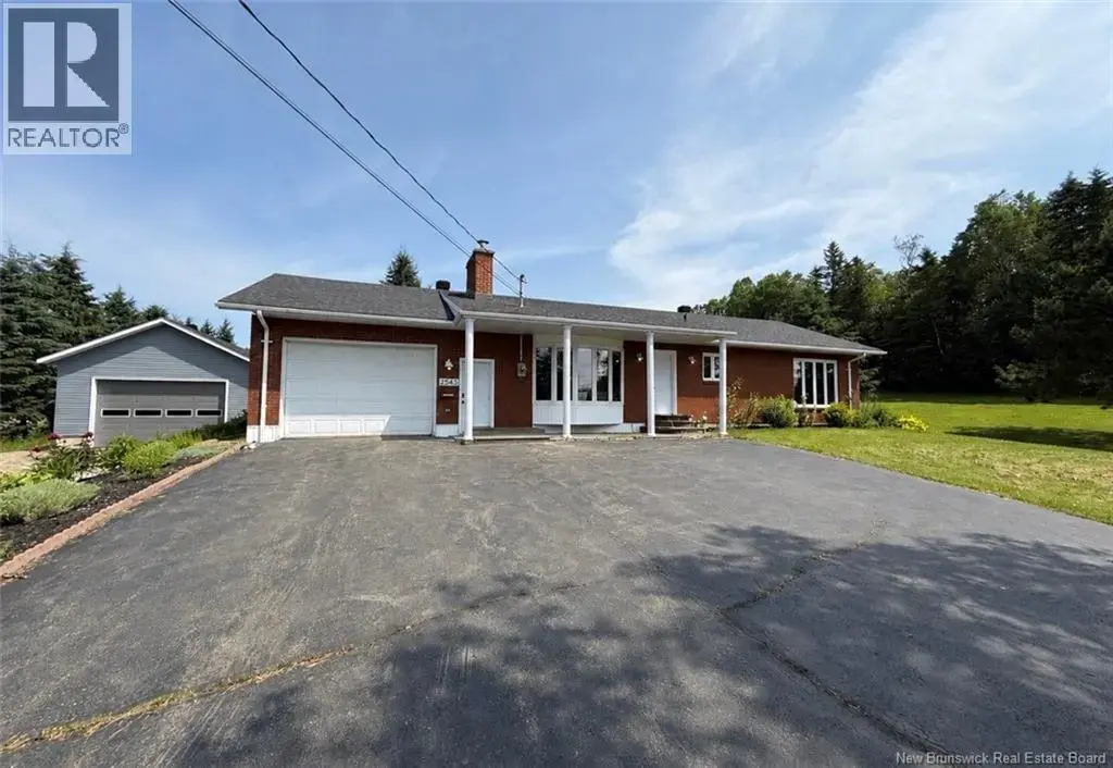 2543 Route 120, St-Hilaire