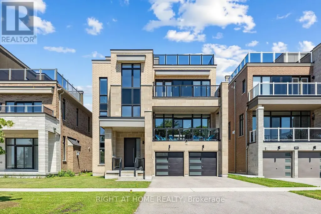 215 Port Darlington Road, Clarington (Bowmanville)