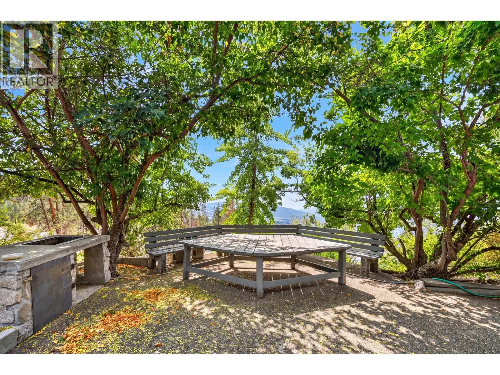 9251 Tyndall Road. Lake Country, British Columbia