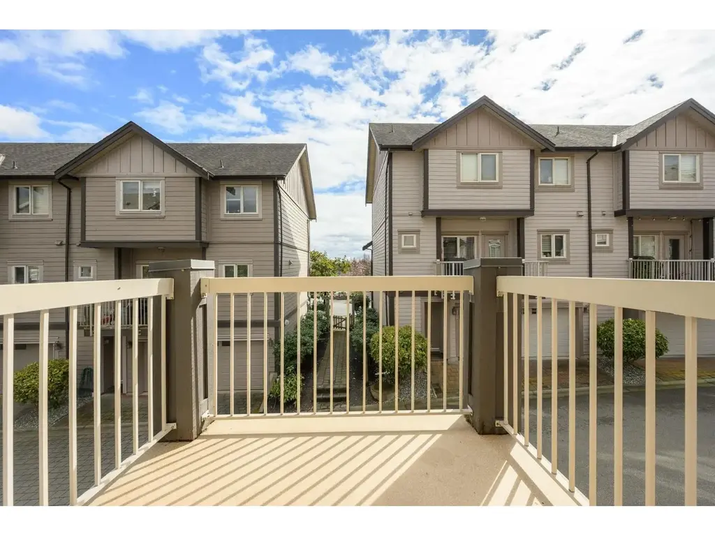 15 19219 67 Avenue, Surrey