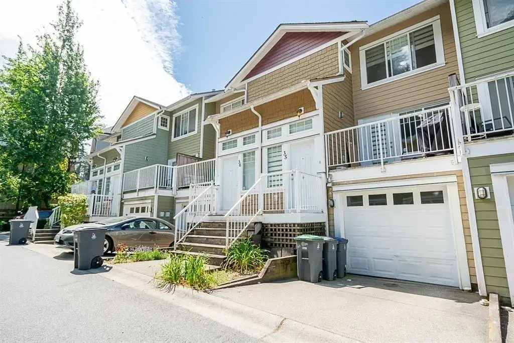 35 6110 138 Street, Surrey