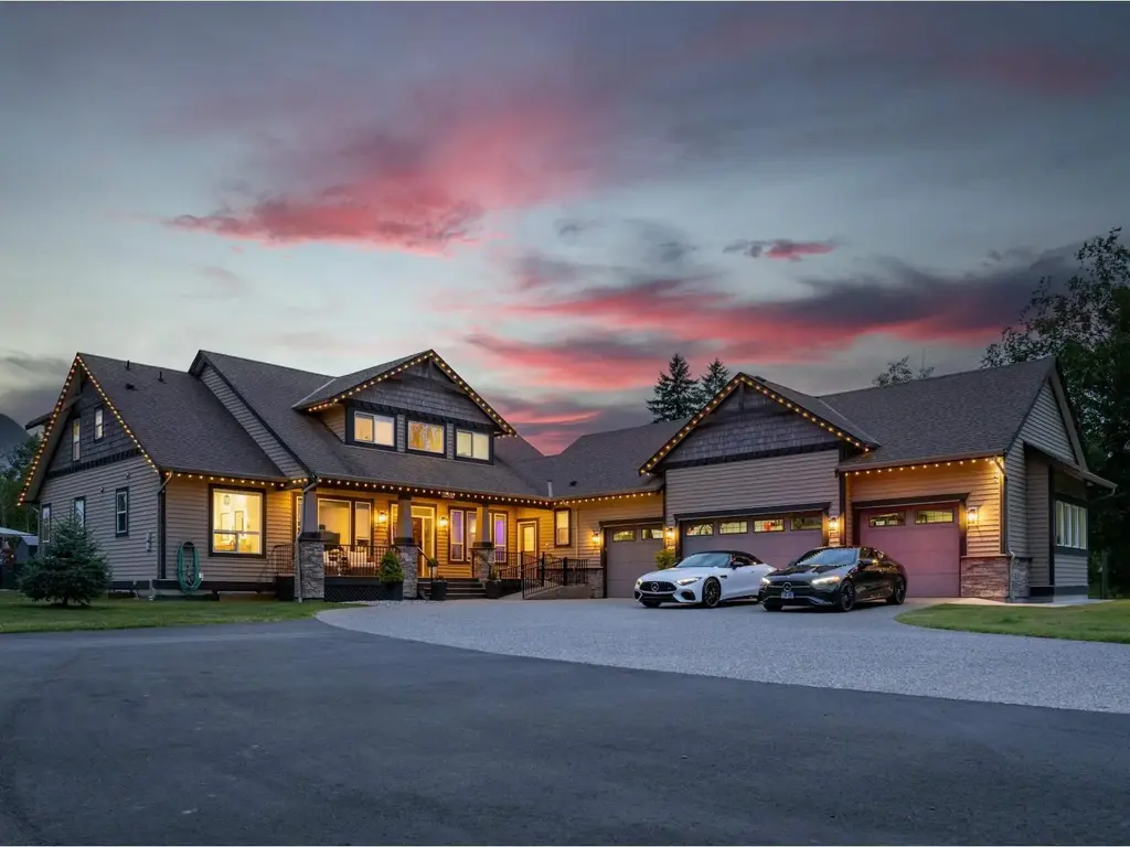 6453 260 Street, Langley