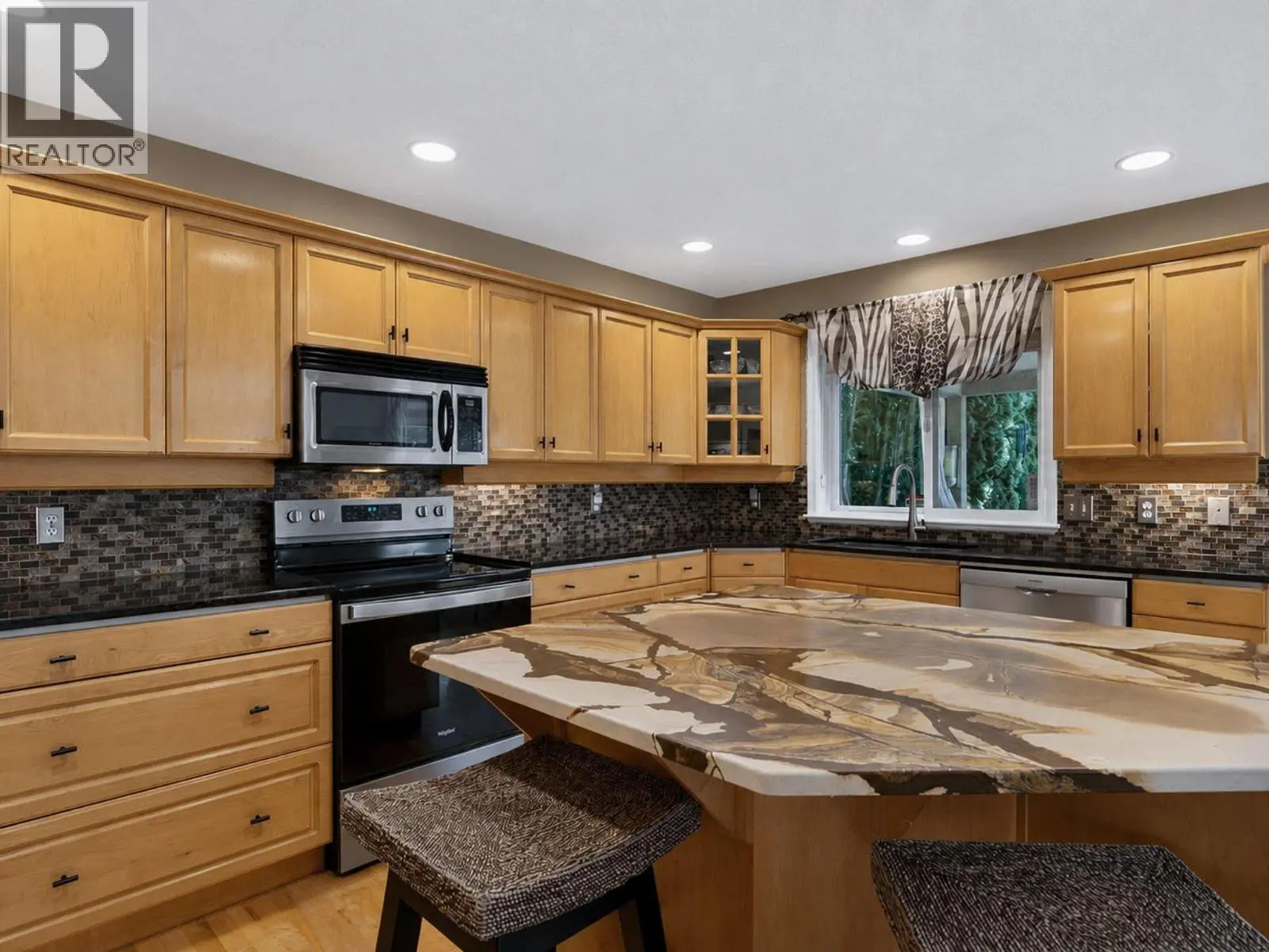 969 Skeena Drive. Kelowna, British Columbia