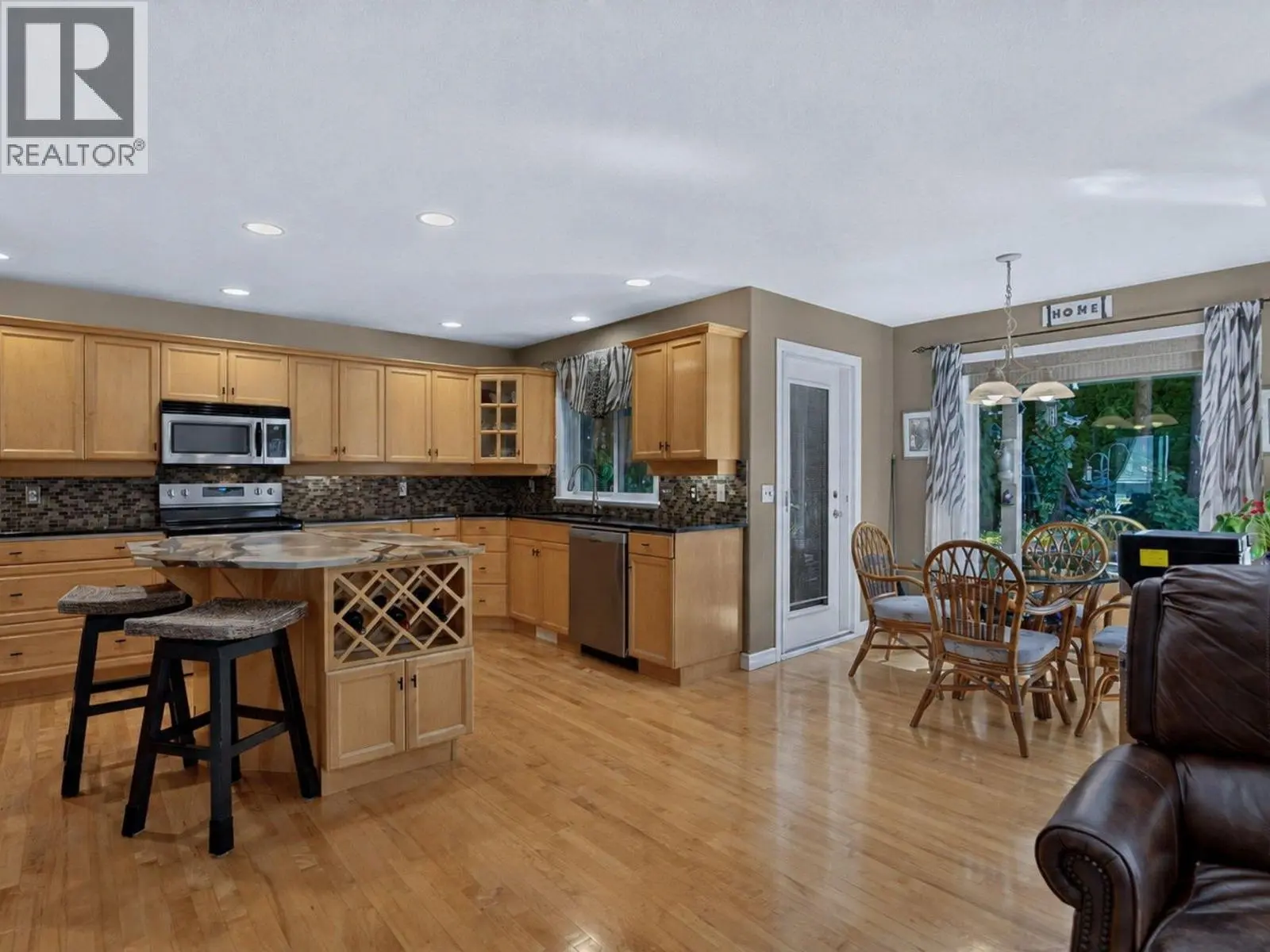 969 Skeena Drive. Kelowna, British Columbia