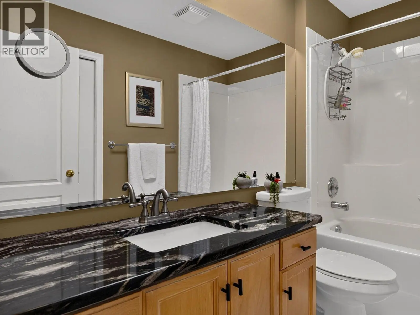 969 Skeena Drive. Kelowna, British Columbia